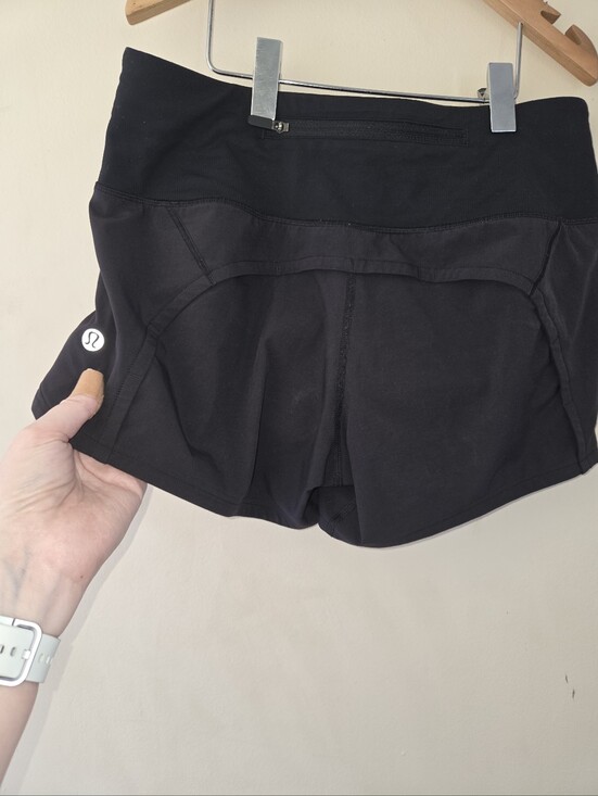 lululemon athletica Pants - Lululemon Run Tines Short II 4"